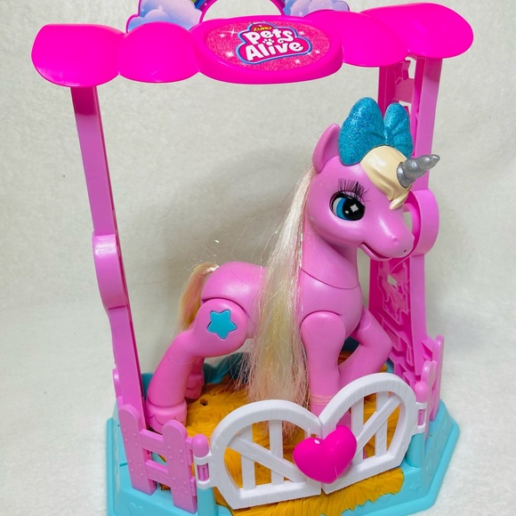 Zuru Pets Alive Unicorn Coral Lights Sound Reacts to Touch - Picture 1 of 9